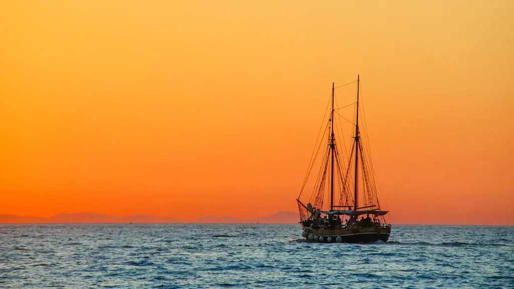 How many israelites crossed red sea?